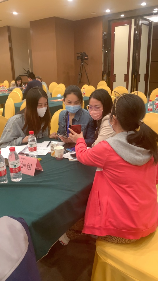 管理是嚴肅的愛，培訓(xùn)是公司最好的福利！